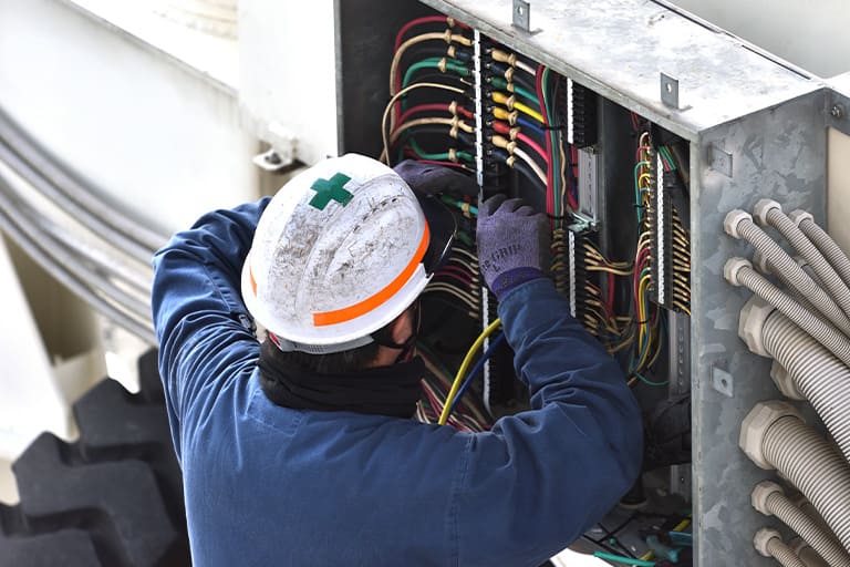 画像：電気工事